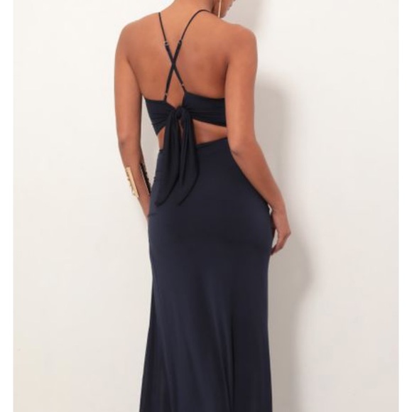 Lucy in the sky “Audrey Lace Maxi Set in Navy” - Picture 2 of 6